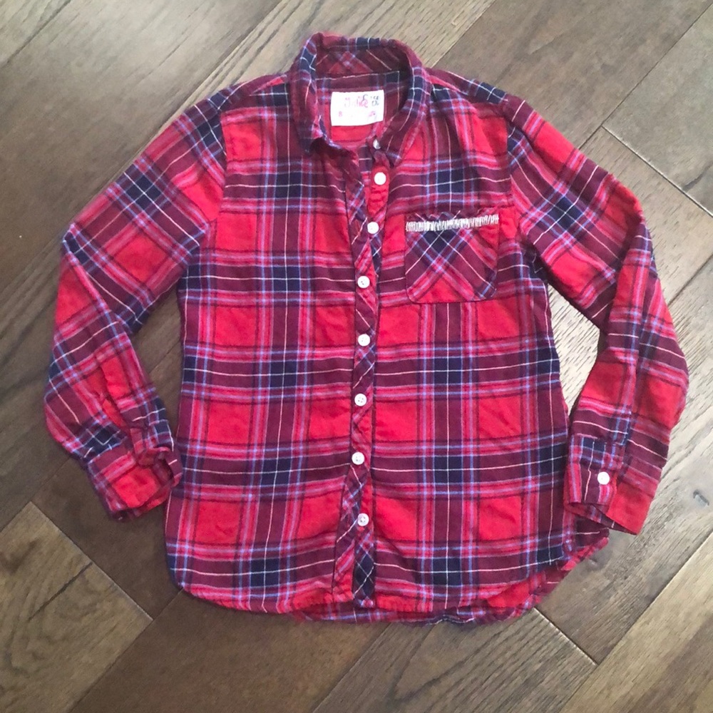 Justice Holiday top